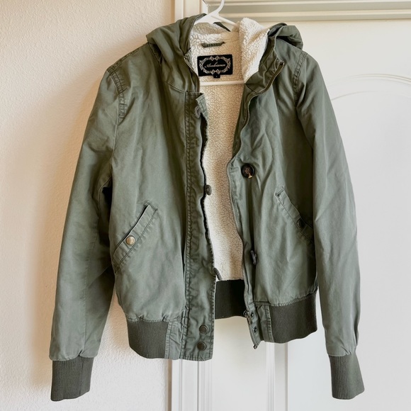 ARMY GREEN THICK BOMBER JACKET - Picture 2 of 4